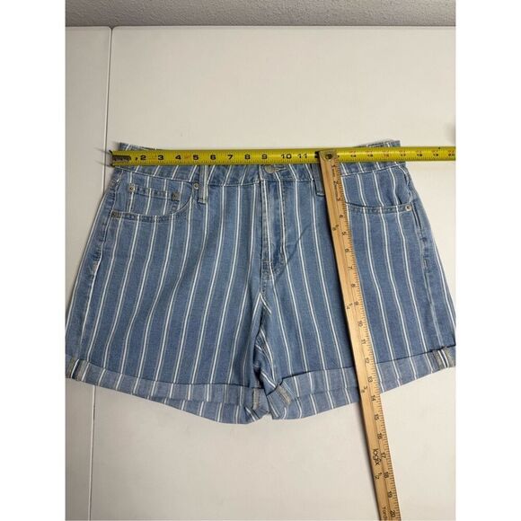 GAP Women’s Denim 5" Shorts Size L Light Wash Stripes Blue White See Description - Picture 4 of 10